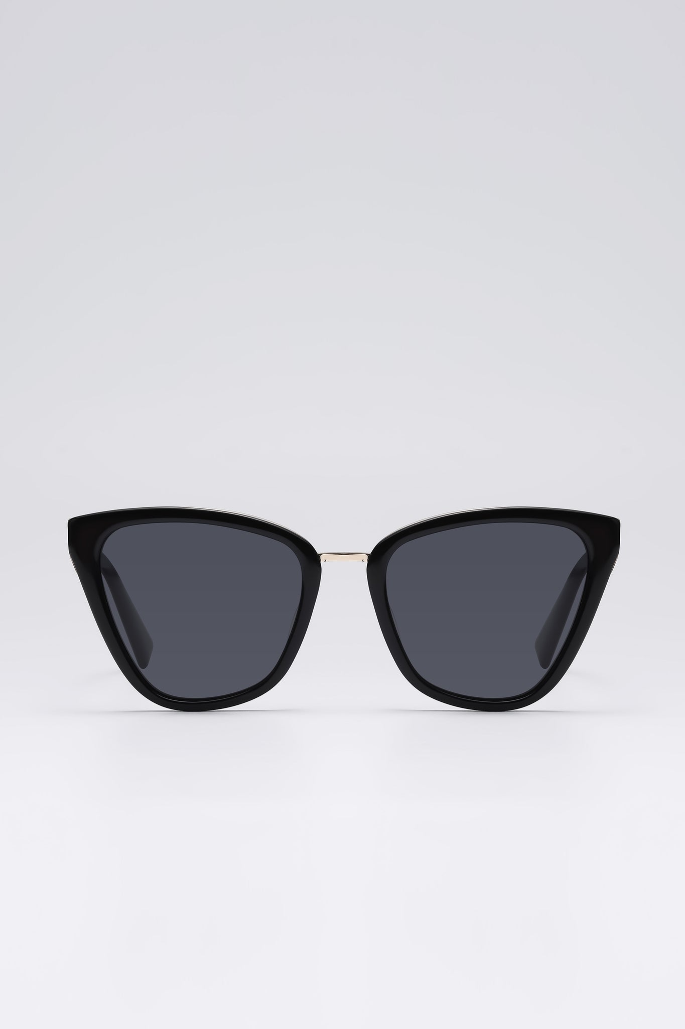 Fangyan | Cat-Eye Metal Black Sunglasses