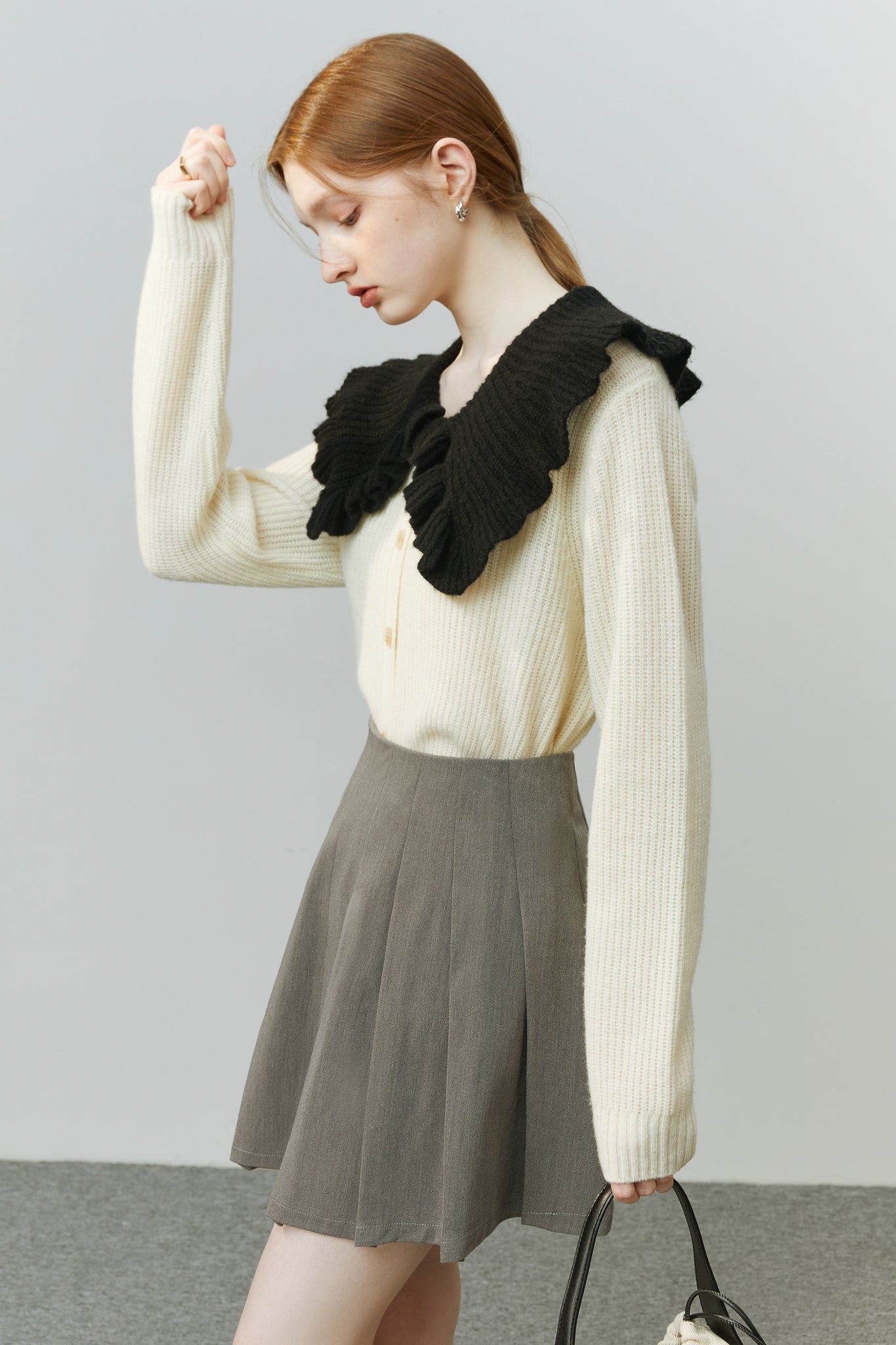 Fansilanen | Silvie Ruffle Lapel Wool Sweater