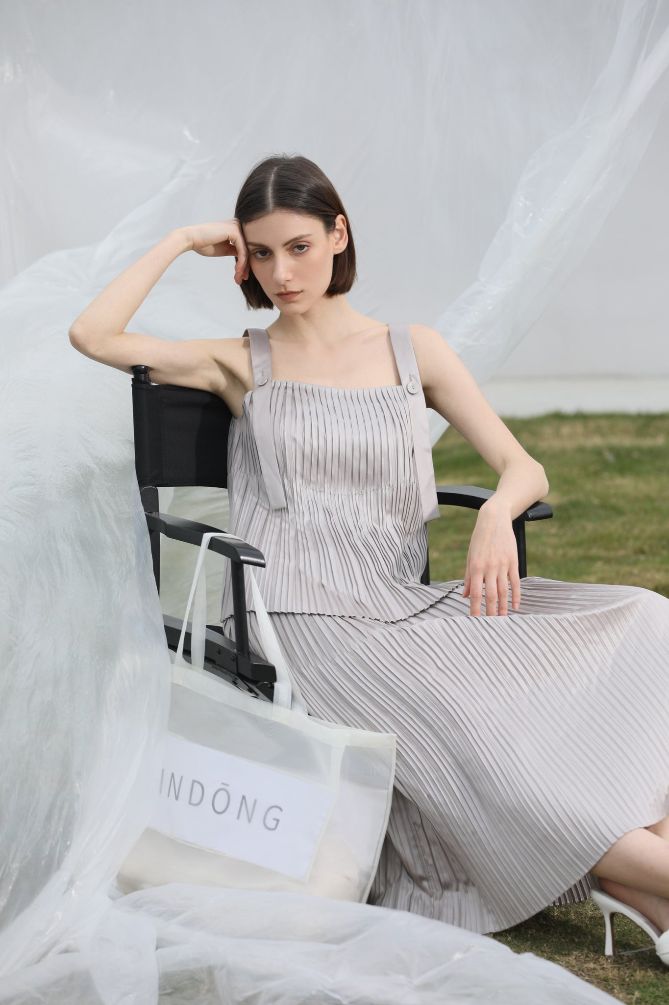 LINDONG | Brie Gray Pleated Top
