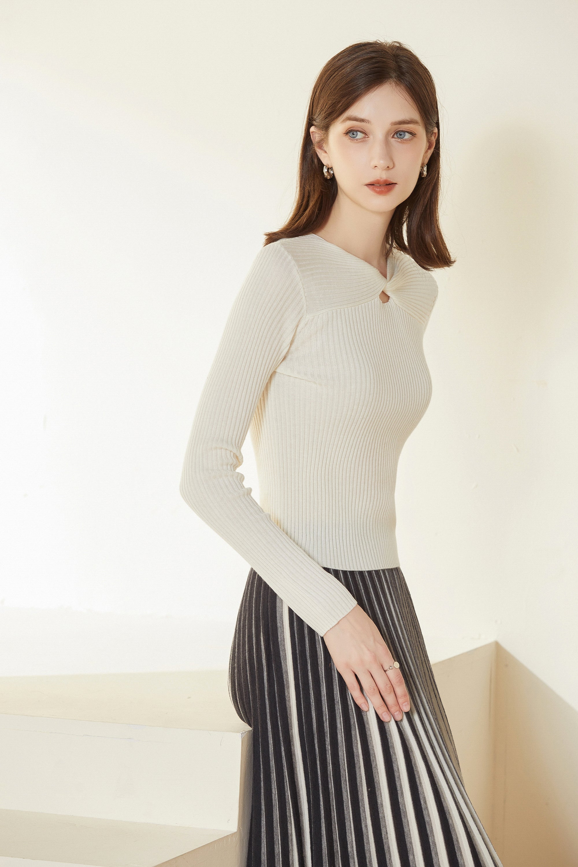 Sylphide | Dinah White Cut Out Wool Sweater