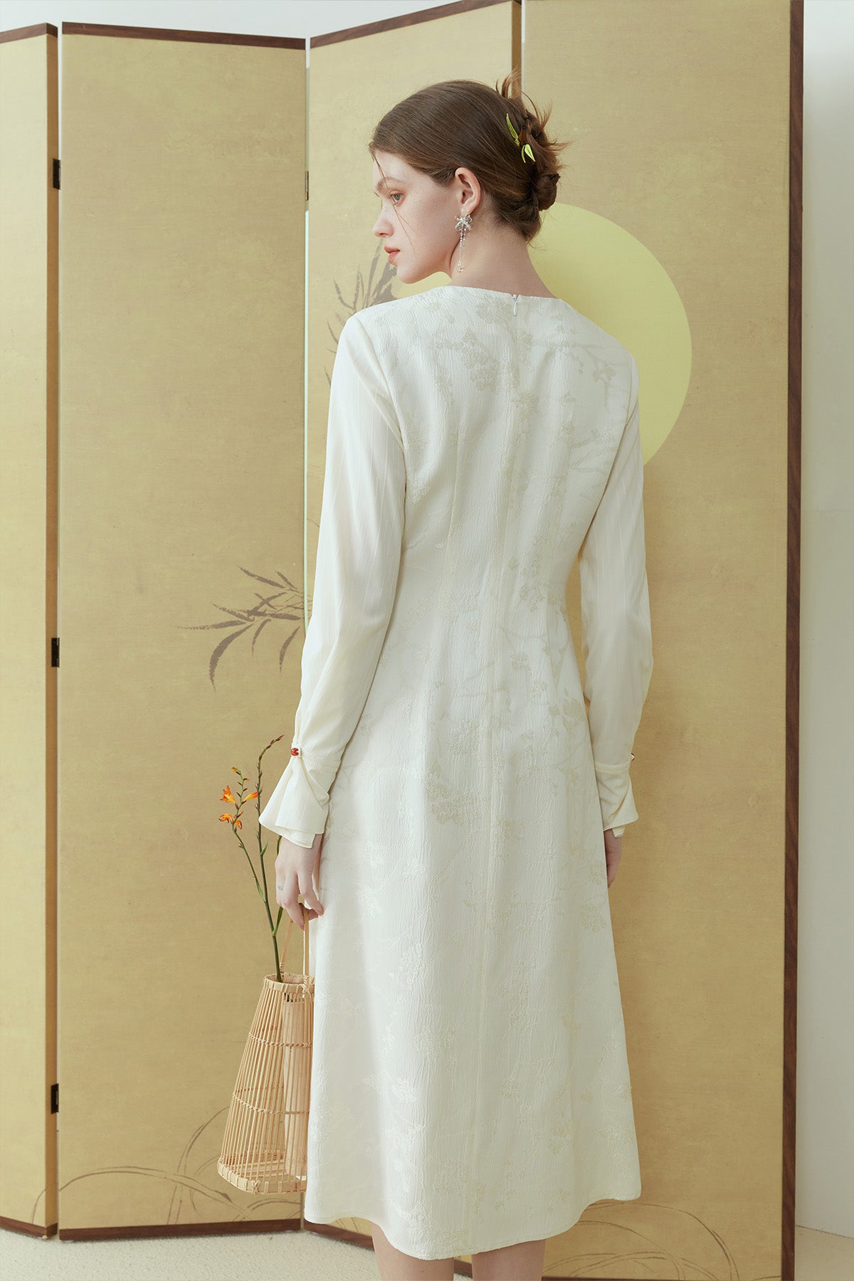 Fansilanen | Maisie  White Frog Midi Dress