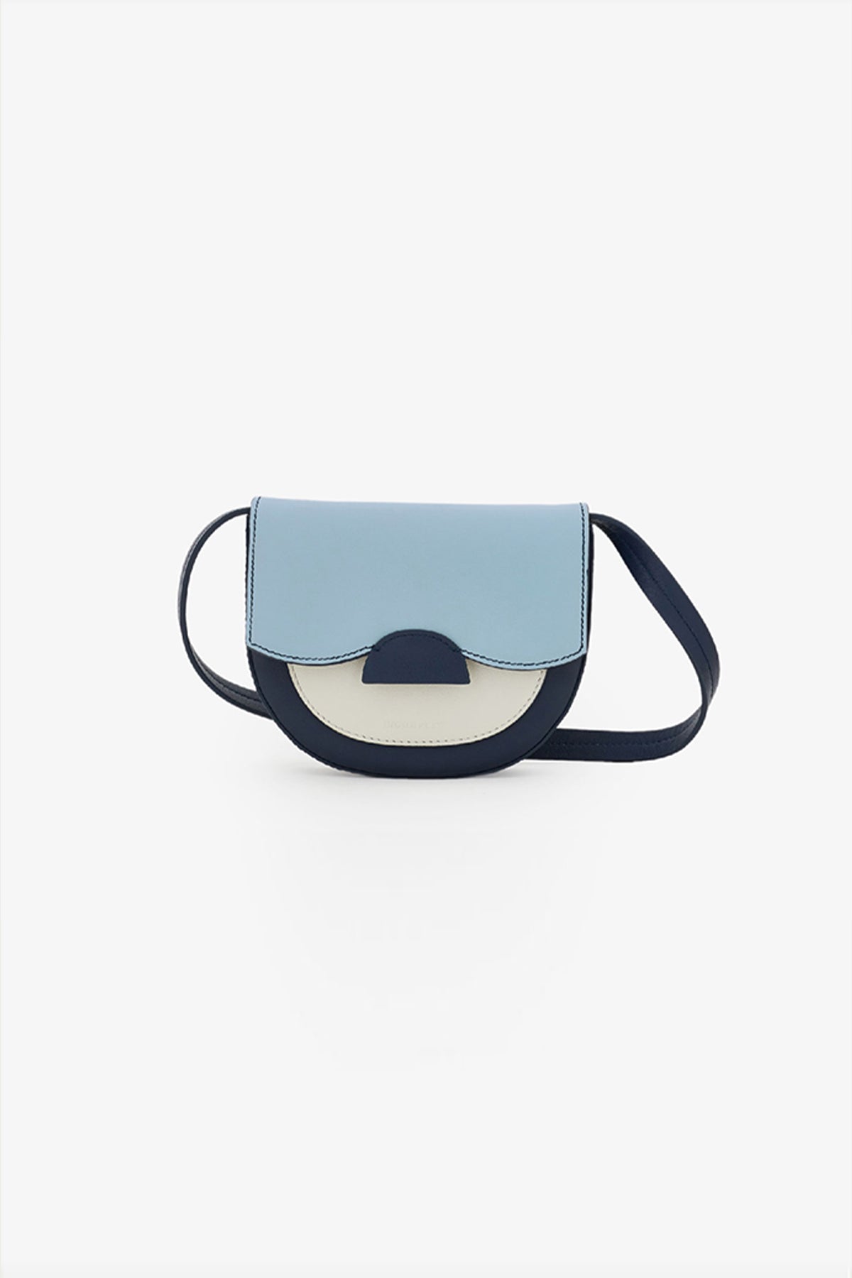 Incomplete | Blue Saddle Waist Leather Bag