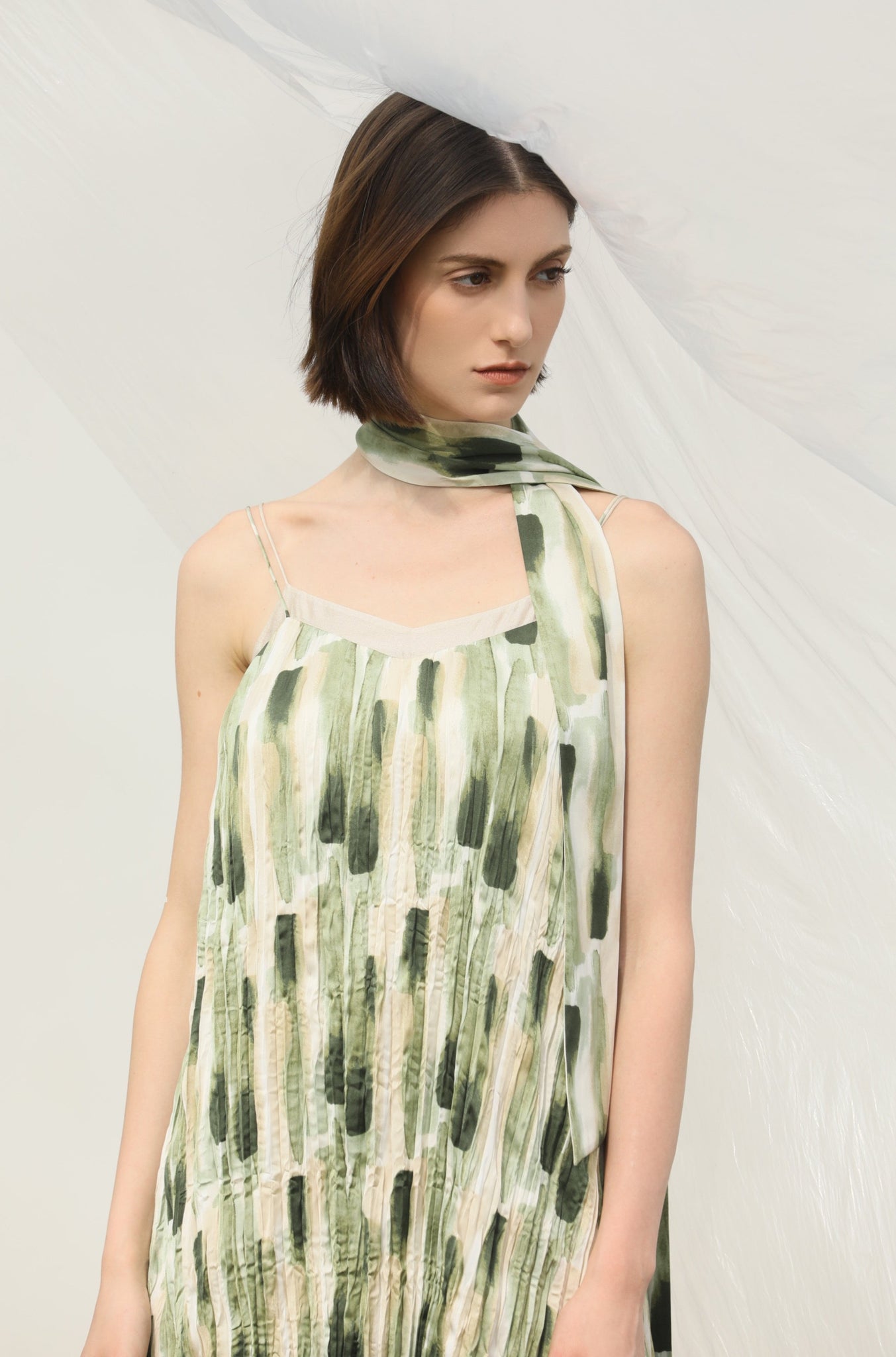 LINDONG | Louann Pleated Print Dress