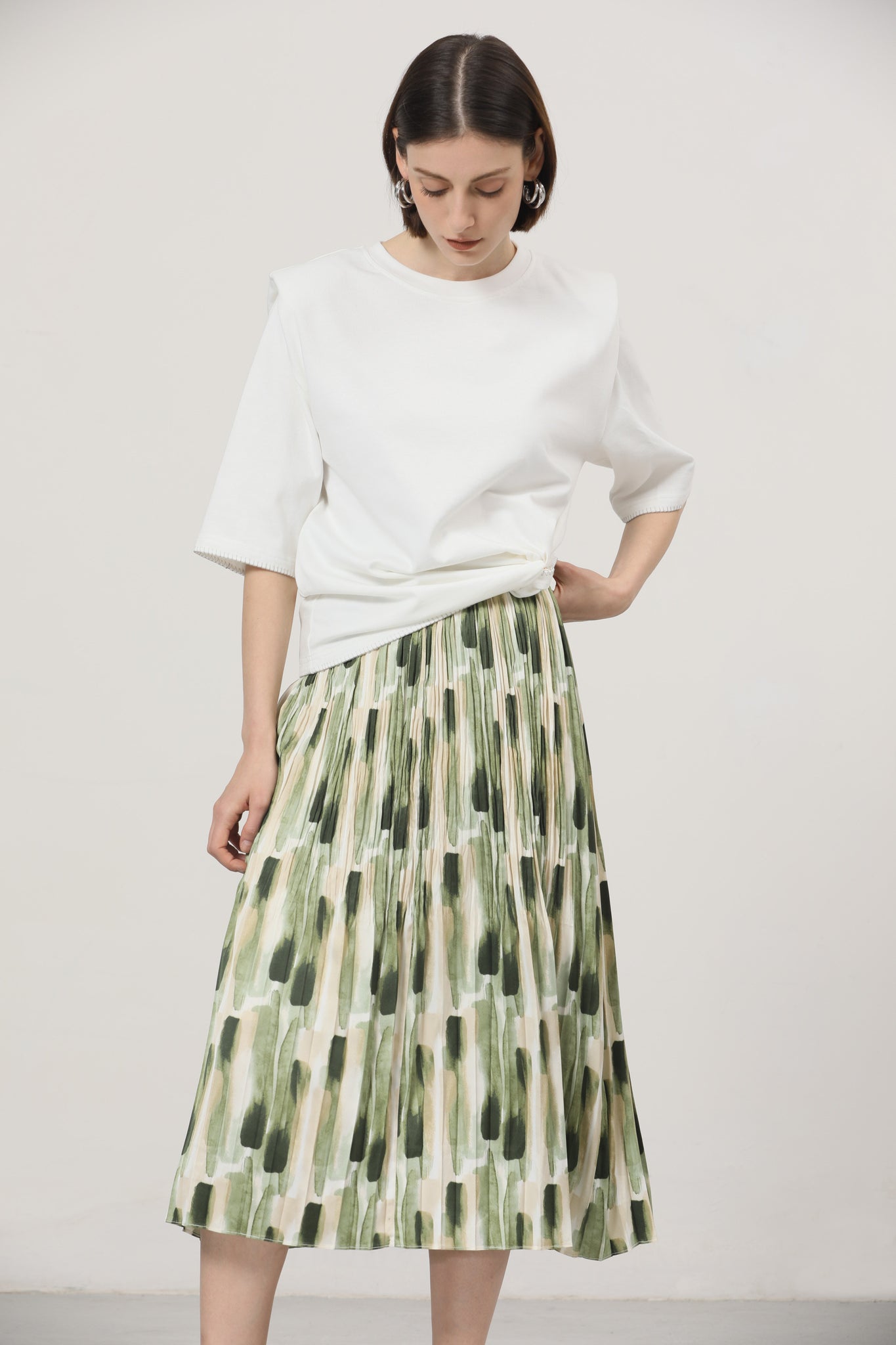 LINDONG | Louann Pleated Print Skirt