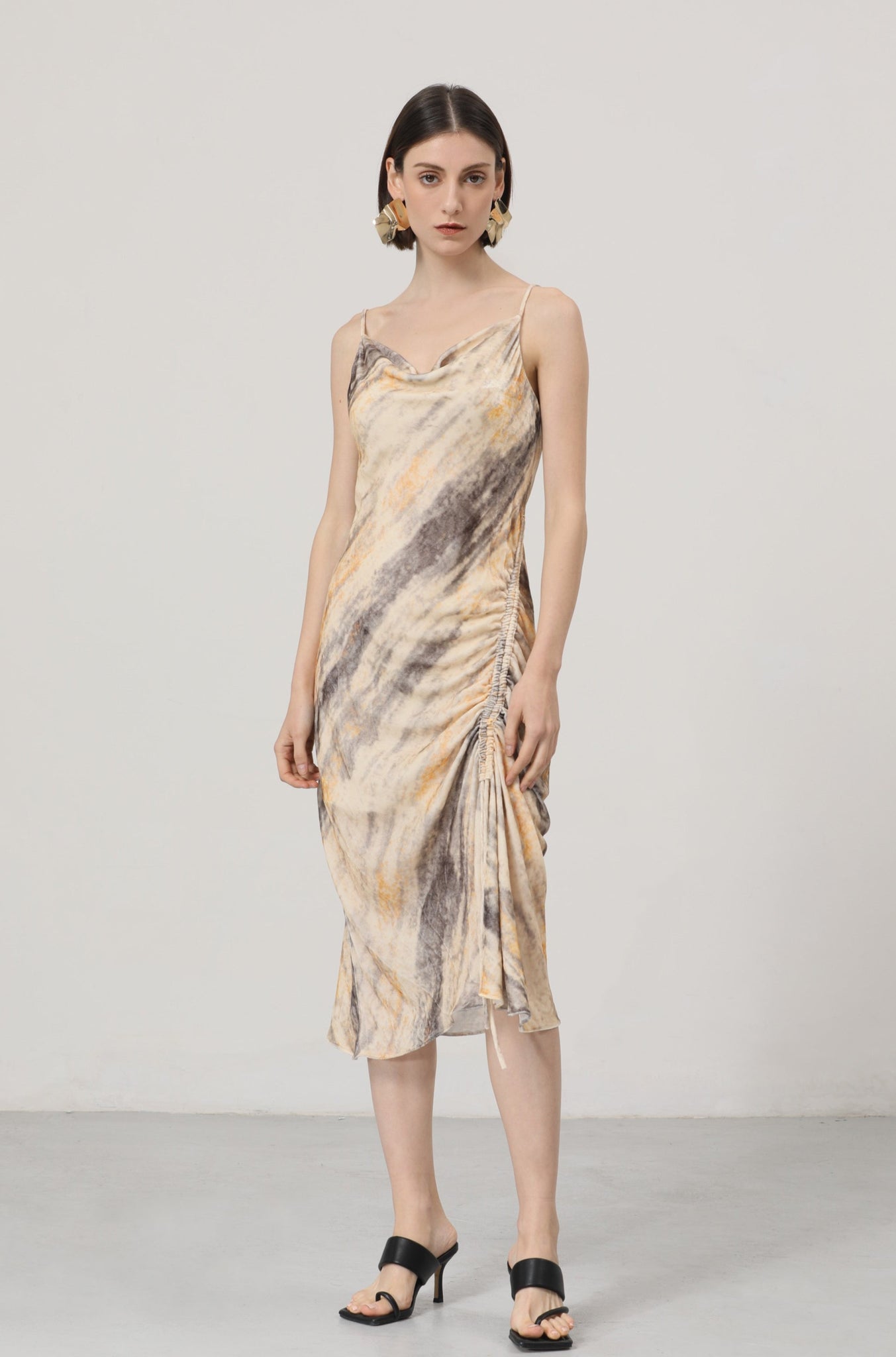 LINDONG | Maeva Silky Velvet Dress