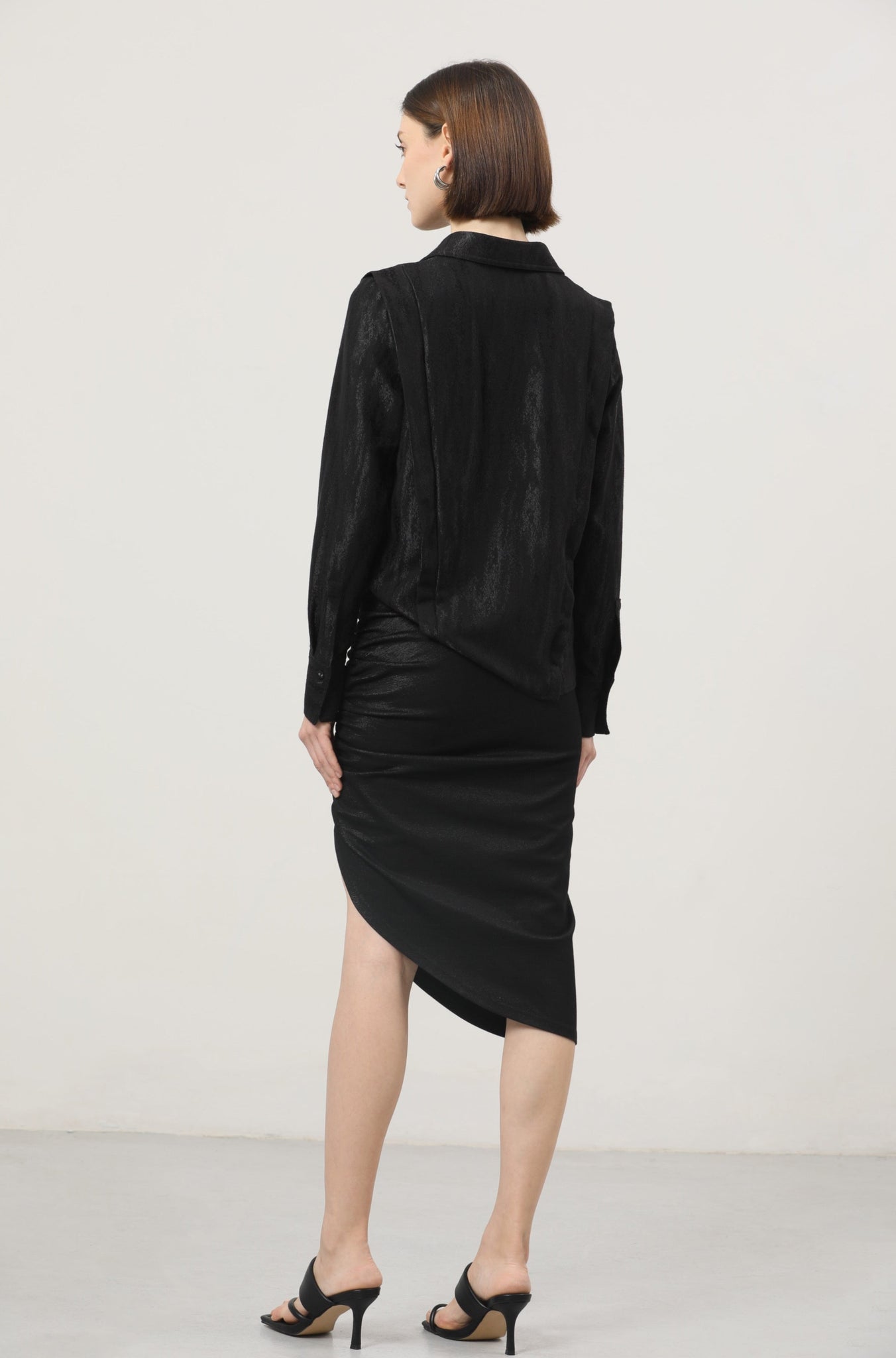 LINDONG | Manel Black Shimmer Shirring Skirt
