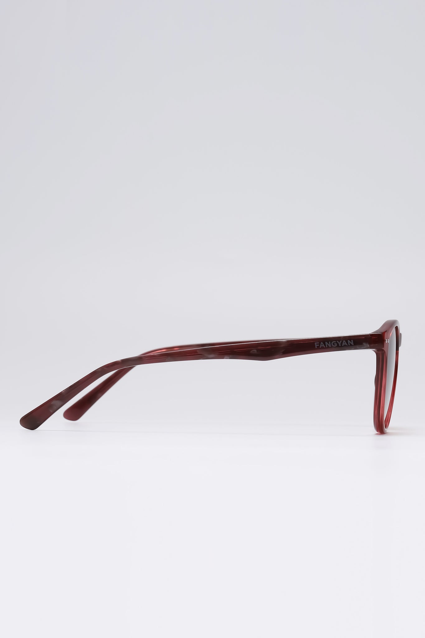 Fangyan | Round Clear Red Sunglasses