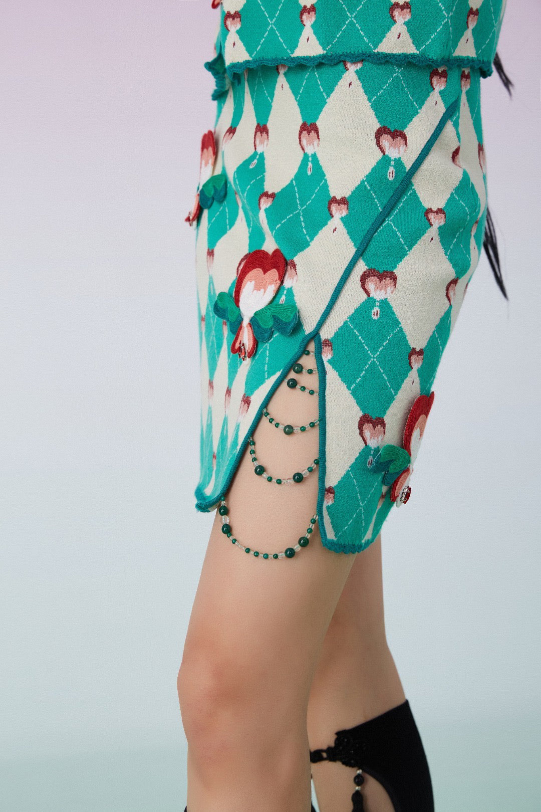 Mukzin | Split Beads Patched Green Skirt - 囍XI