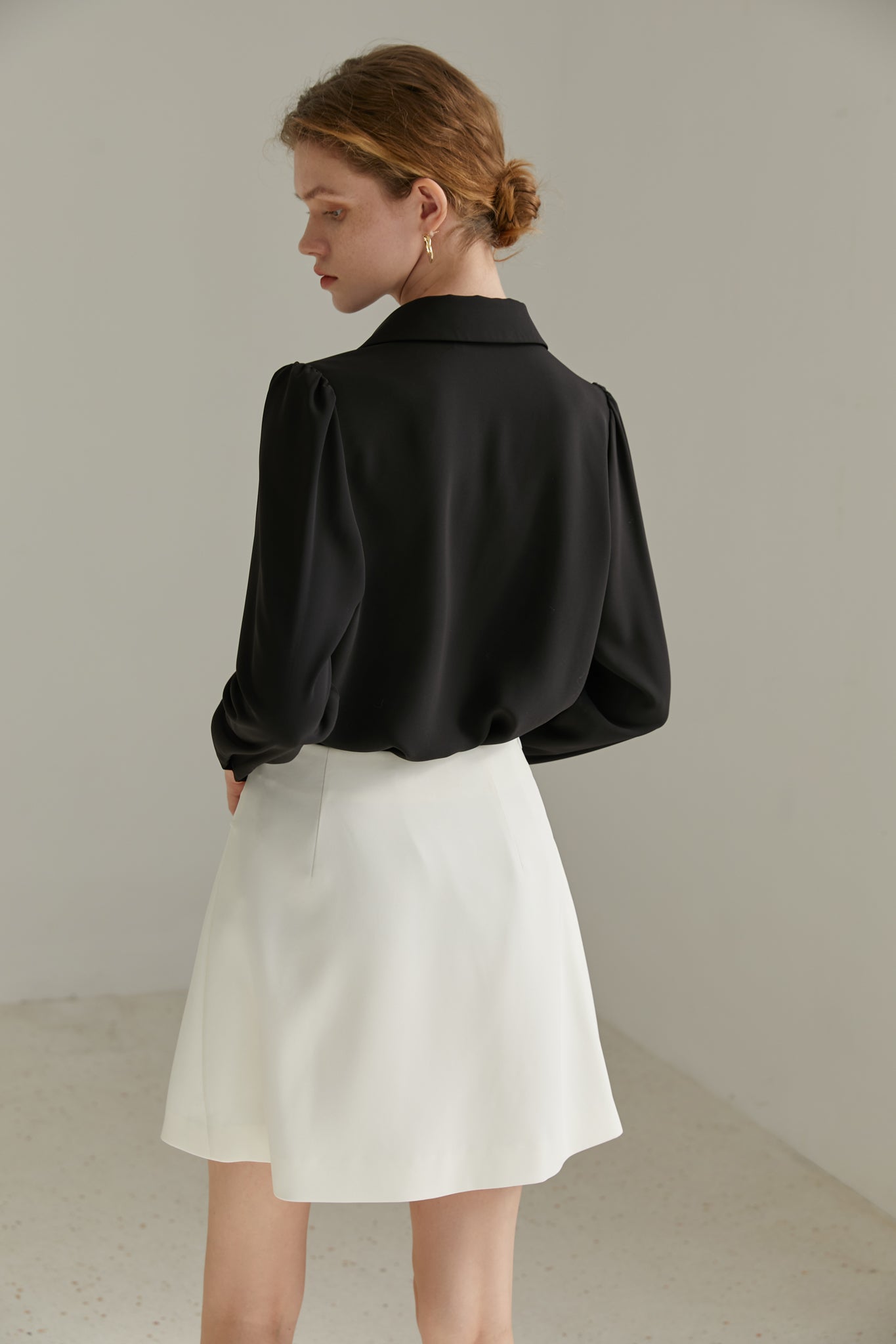 Fansilanen | Thera Asymmetric Mini Skirt